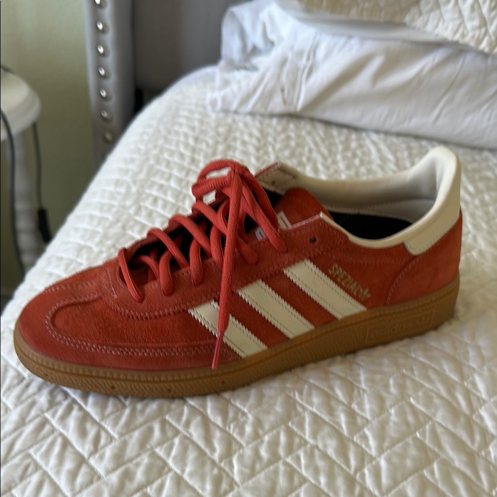 Adidas handball Spezial women’s size 8.5